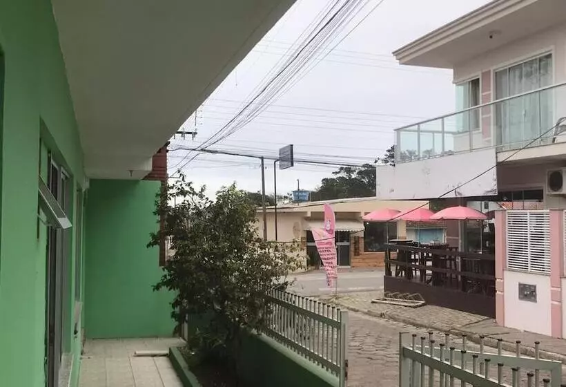 Majatalo Pousada Praia Do Trapiche