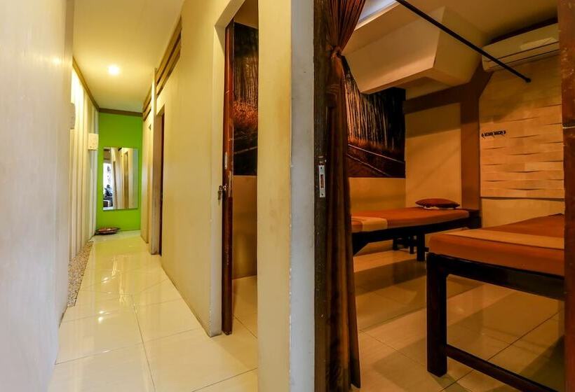 Hotel Oyo 2679 Exis Tropical And Spa