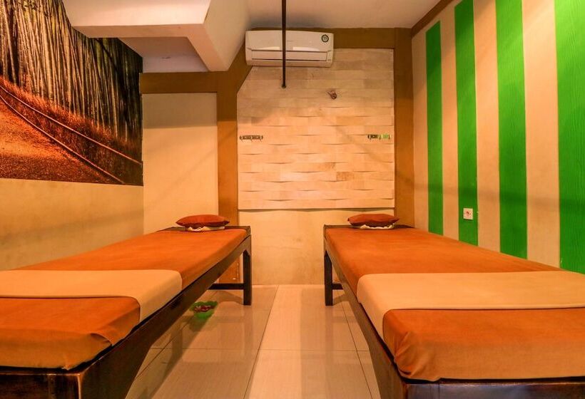 Hotel Oyo 2679 Exis Tropical And Spa