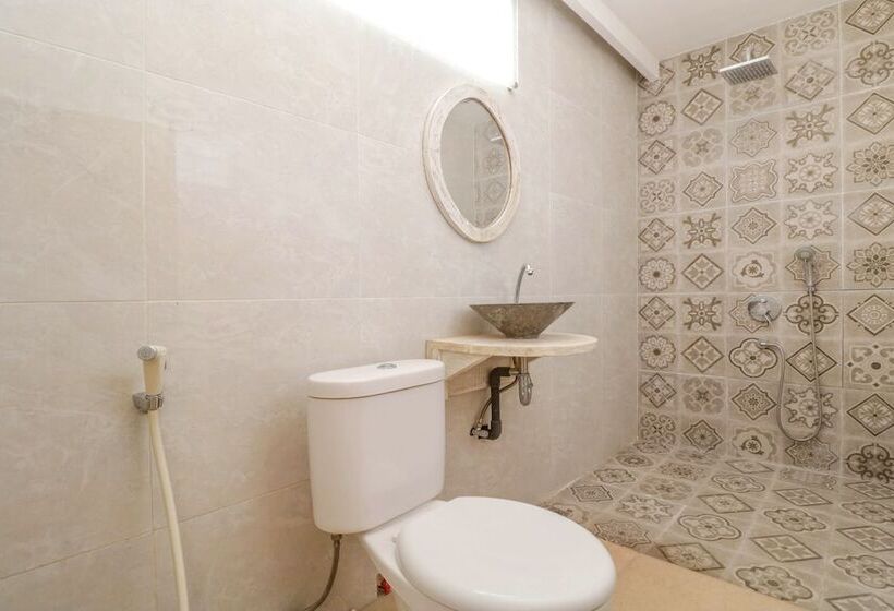 Hotel Oyo 2679 Exis Tropical And Spa