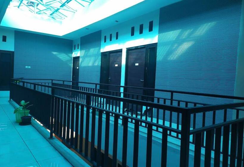 فندق Yulia Guesthouse