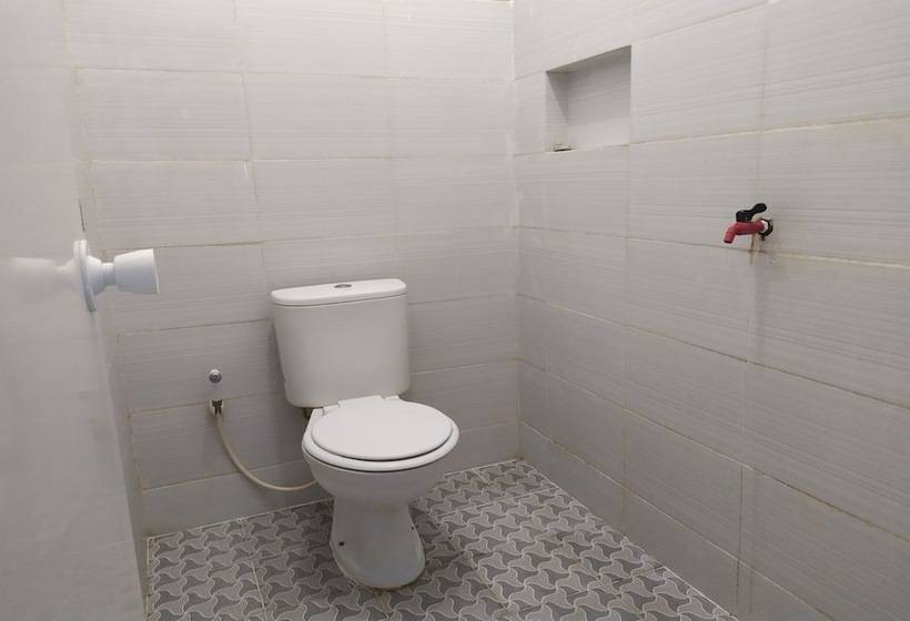 فندق Yulia Guesthouse