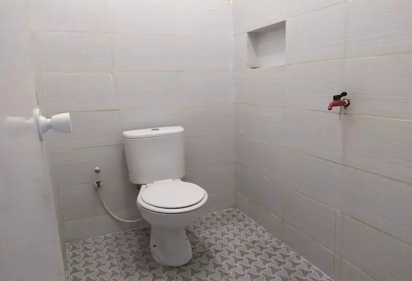 ホテル Yulia Guesthouse