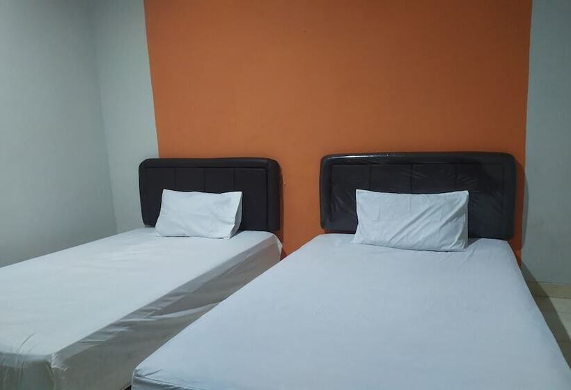 فندق Yulia Guesthouse