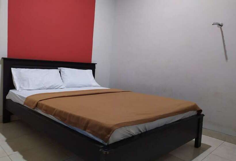 فندق Yulia Guesthouse