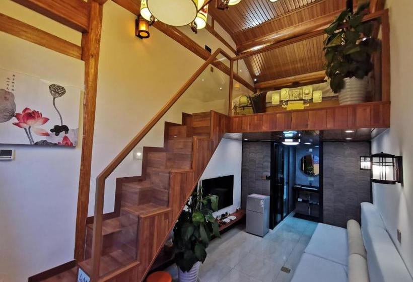 Hotel Hutong Courtyard Beijing