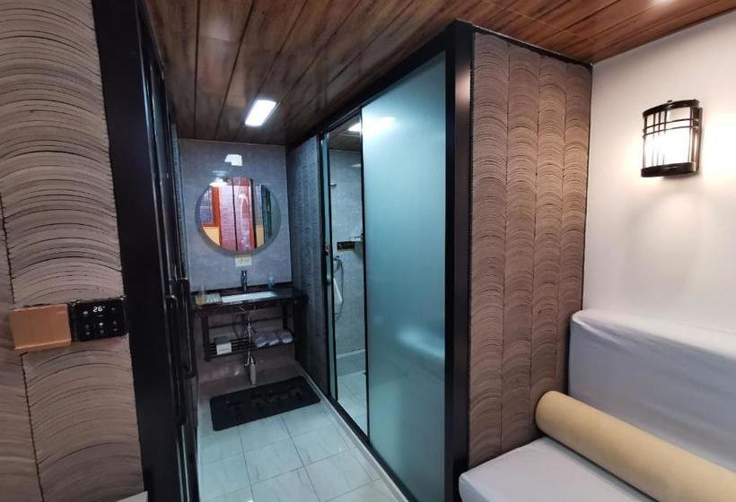 Hotel Hutong Courtyard Beijing