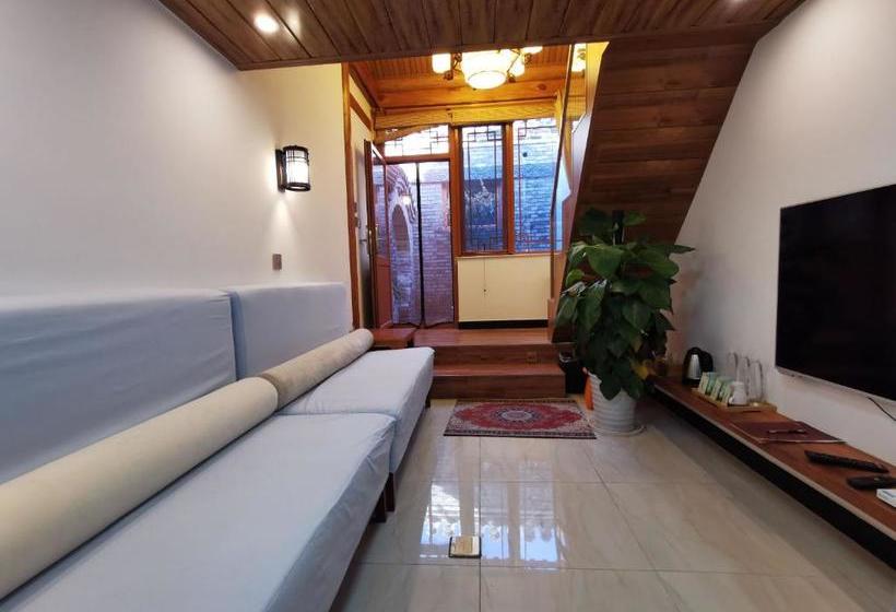 Hotel Hutong Courtyard Beijing