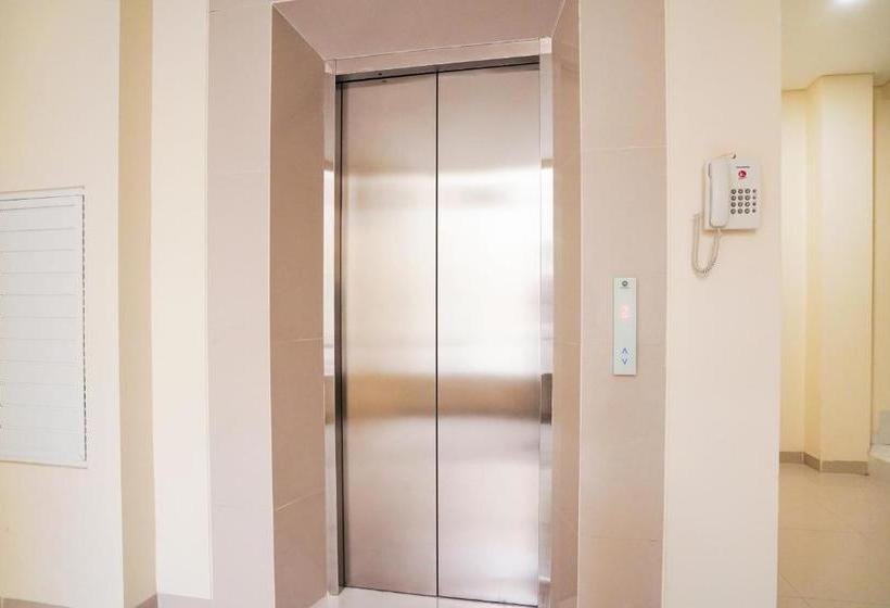 Hotel Oyo 1428 Miko Capsule