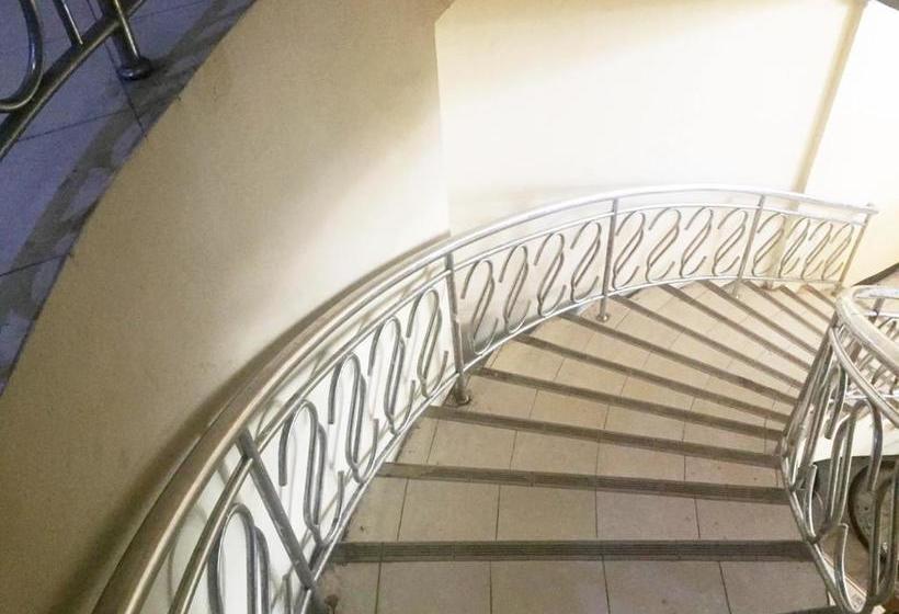 בית מלון כפרי Oyo 2568 Orion