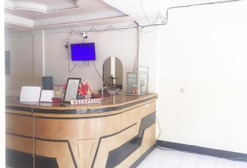 בית מלון כפרי Oyo 2568 Orion