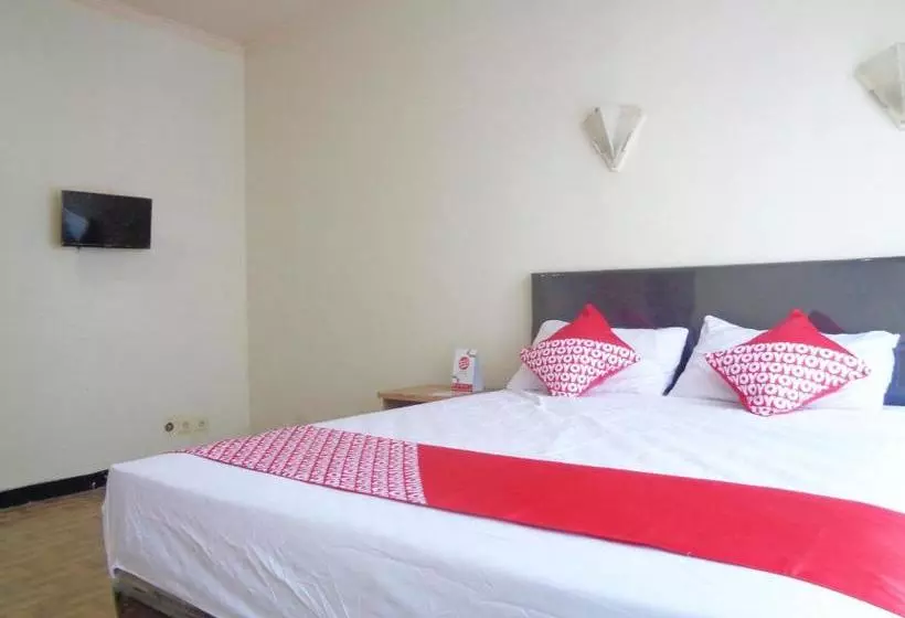 ホテル Oyo 2568 Orion