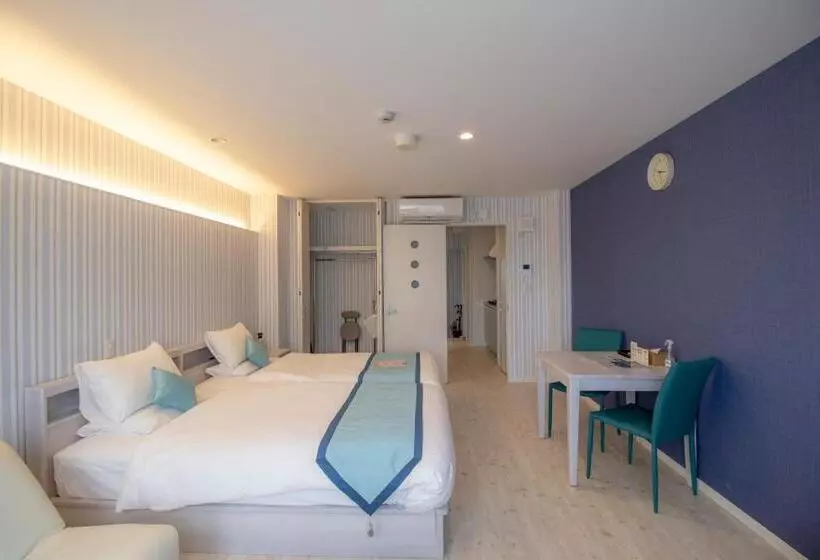 Pine Hills Hotel Miyakojima