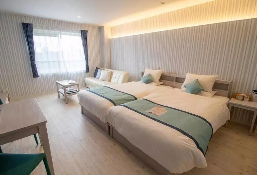 Pine Hills Hotel Miyakojima