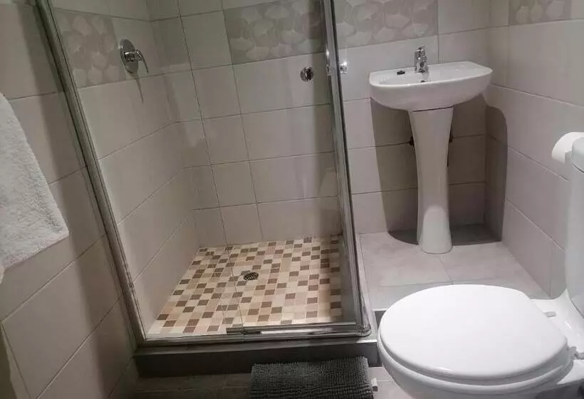 The Hill Hotel And Conference Centre