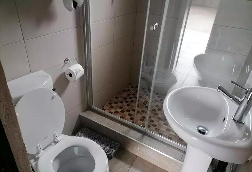 The Hill Hotel And Conference Centre