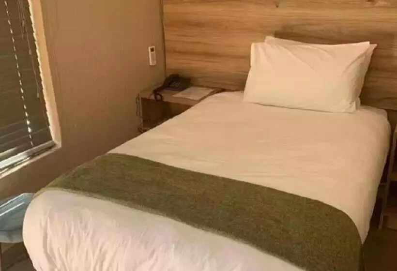 The Hill Hotel And Conference Centre