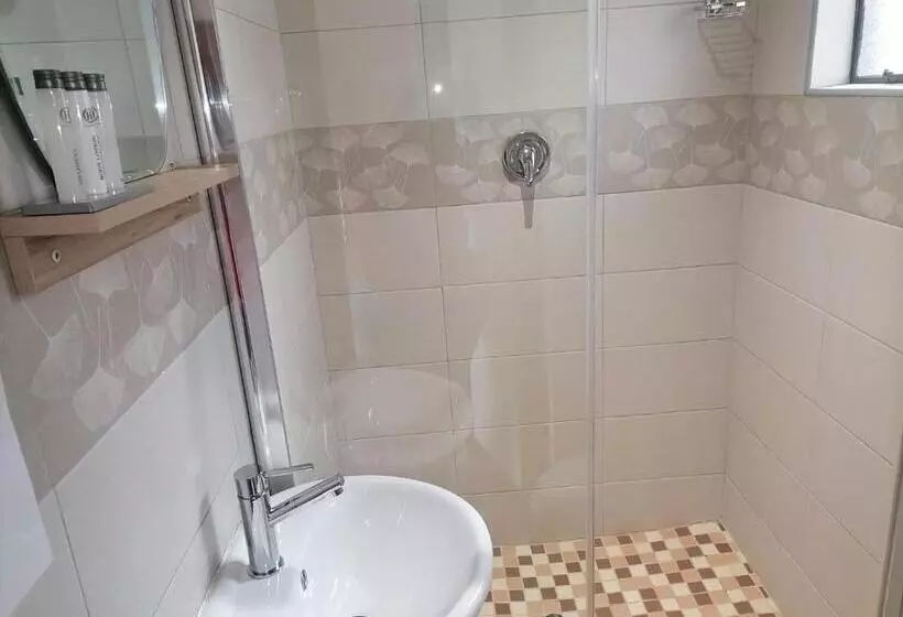 The Hill Hotel And Conference Centre