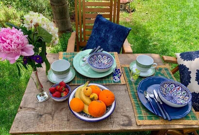 تختخواب و صبحانه Villa Présence L Oasis Chambres D Hotes