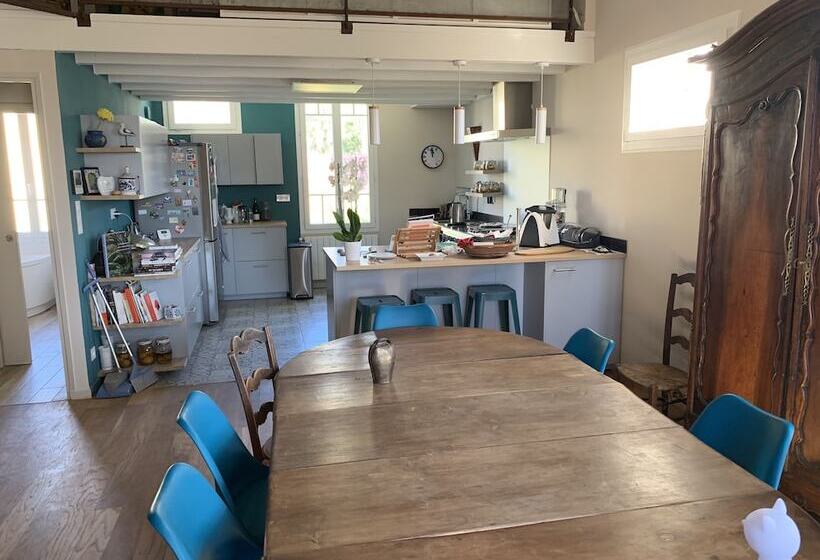 تختخواب و صبحانه Villa Présence L Oasis Chambres D Hotes