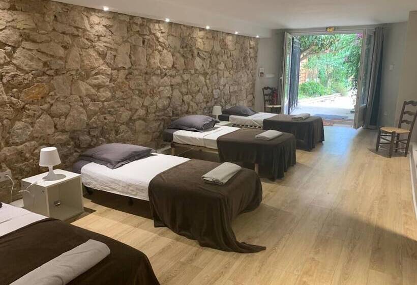 تختخواب و صبحانه Villa Présence L Oasis Chambres D Hotes