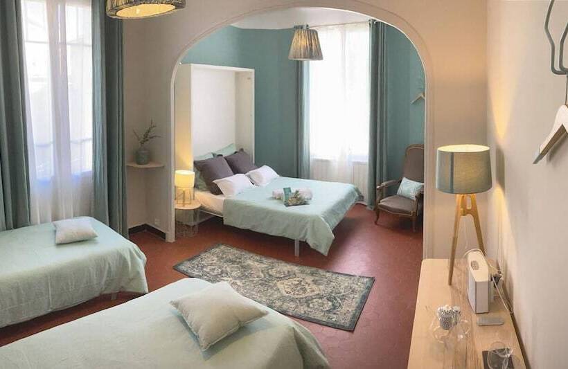 تختخواب و صبحانه Villa Présence L Oasis Chambres D Hotes