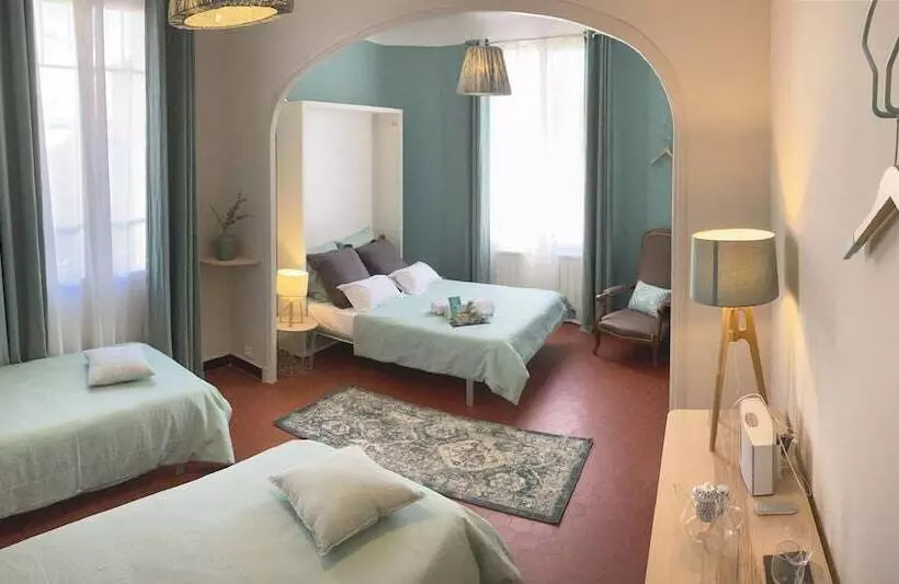 تختخواب و صبحانه Villa Présence L Oasis Chambres D Hotes