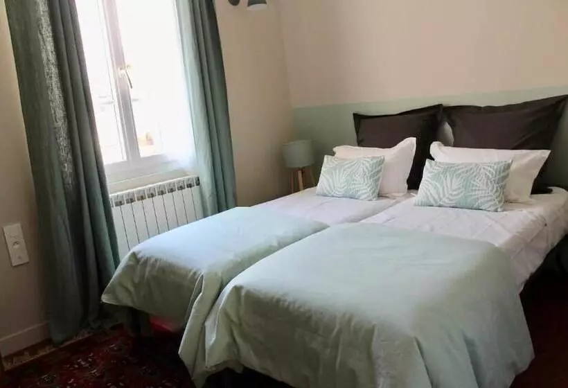 تختخواب و صبحانه Villa Présence L Oasis Chambres D Hotes