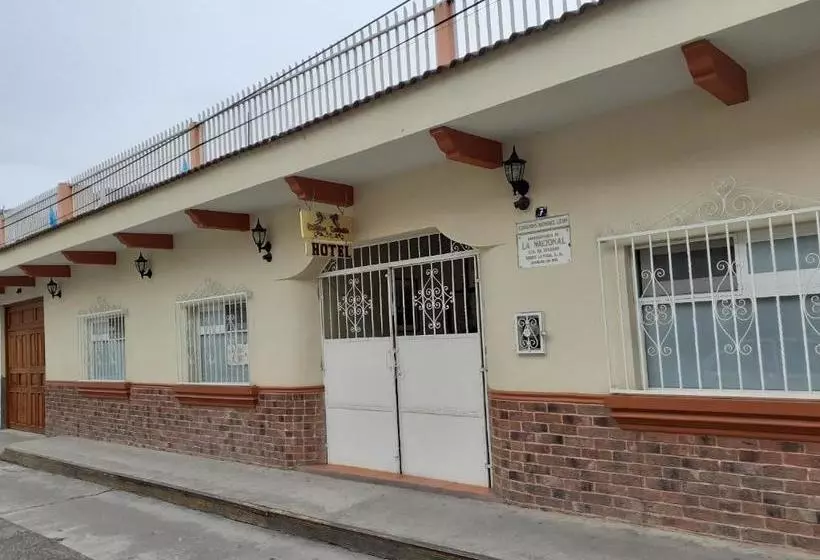 ホテル Estancia Carmelita