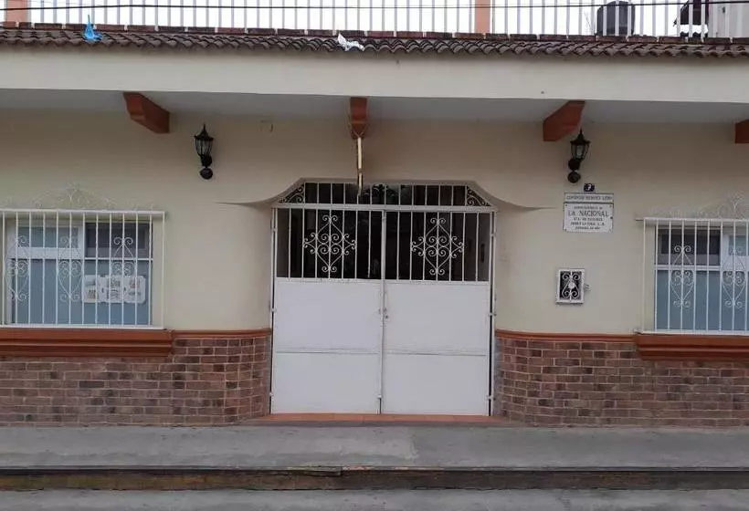 ホテル Estancia Carmelita