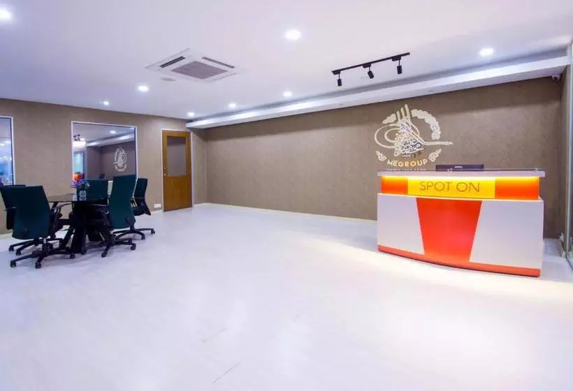 Hotelli Spot On 89756 Me Hostel D16