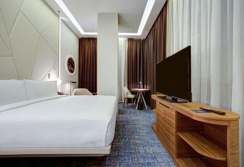 هتل Doubletree By Hilton Adana