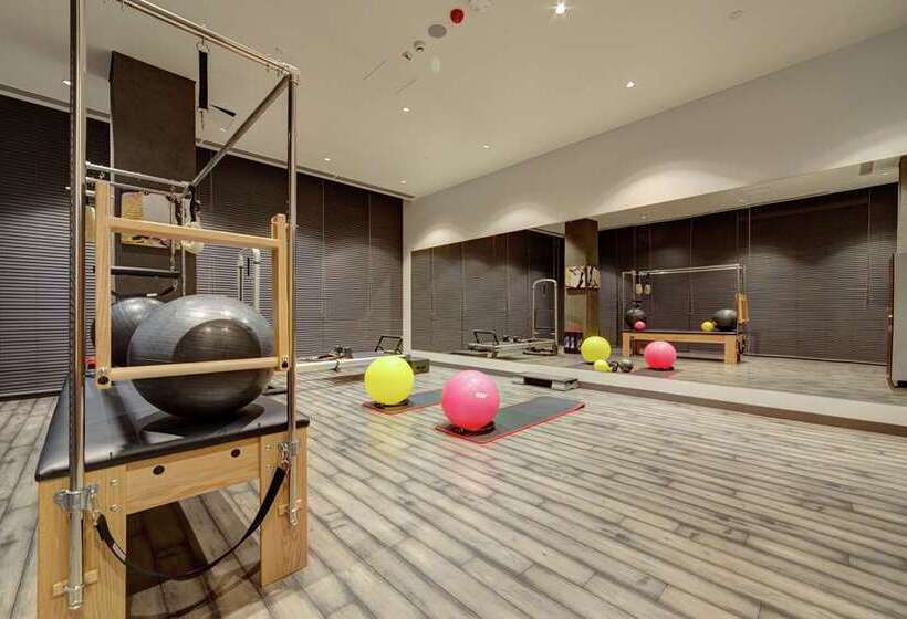 هتل Doubletree By Hilton Adana