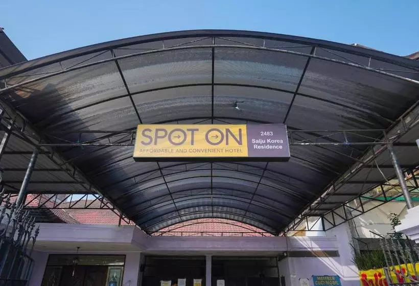 ホテル Spot On 2483 Salju Korea Car Wash