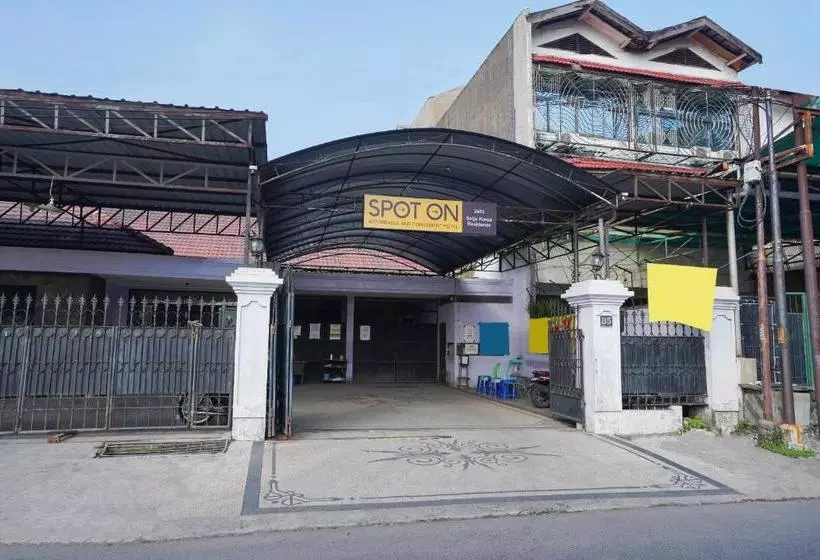 ホテル Spot On 2483 Salju Korea Car Wash