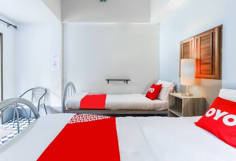 호텔 Oyo Old Town Boutique Hostel