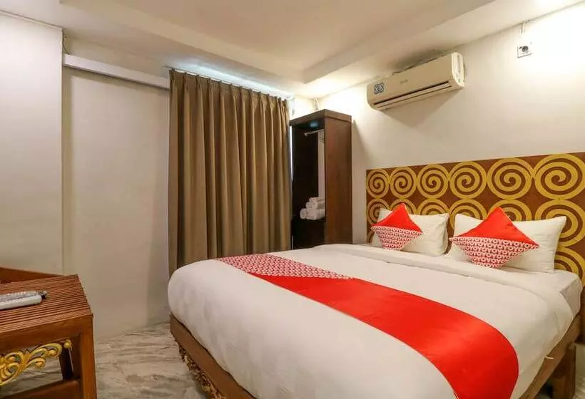هتل Reddoorz At Villa Krisna Balangan Beach