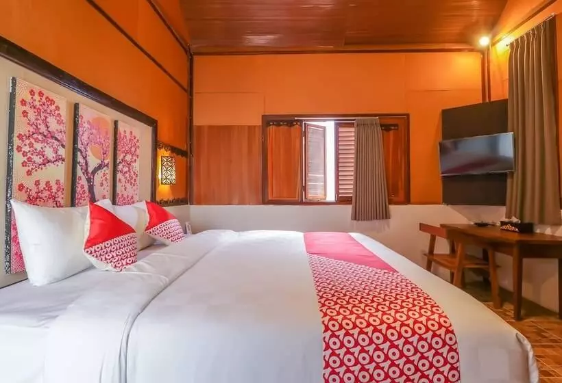 هتل Reddoorz At Villa Krisna Balangan Beach
