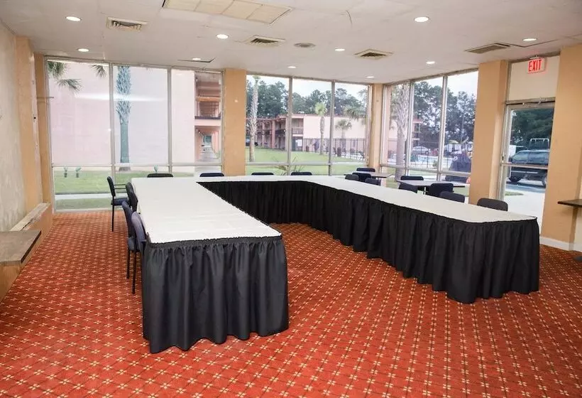 酒店 Florence Express Inn