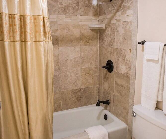 فندق Florence Express Inn