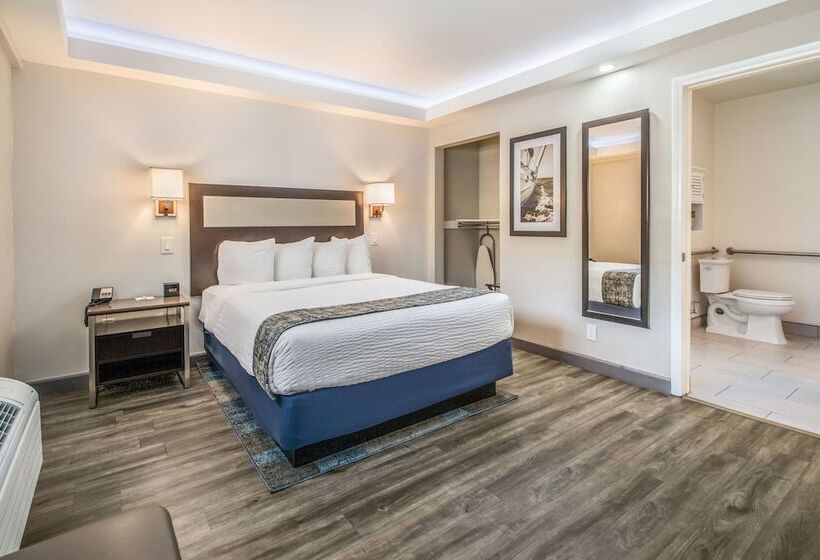 ホテル Inn At 50 Long Beach Convention Center