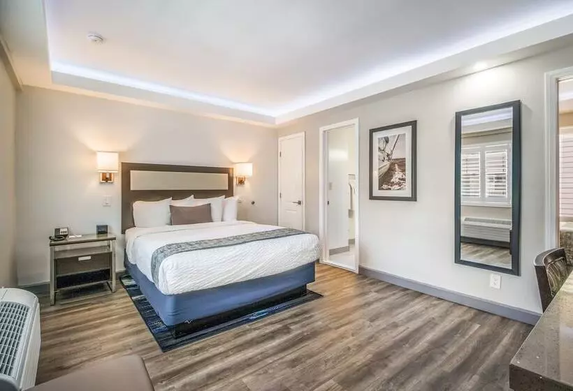 فندق Inn At 50  Long Beach Convention Center