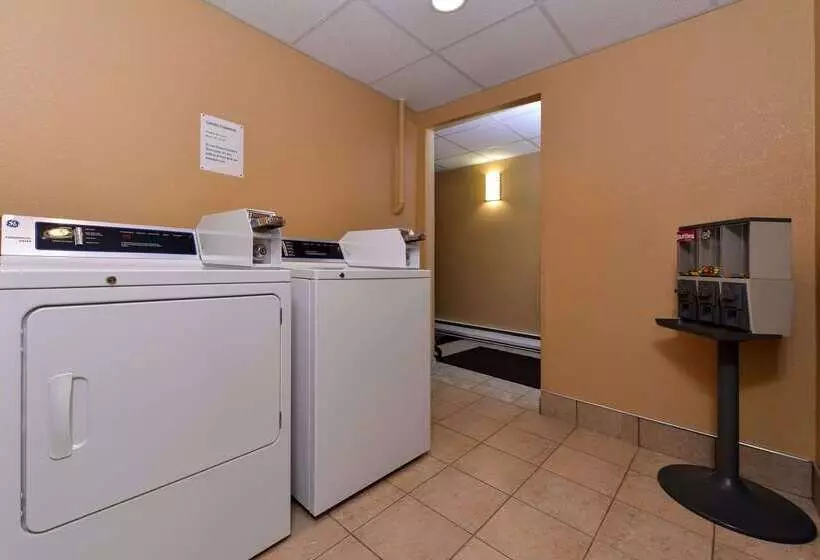 هتل Quality Inn Appleton West