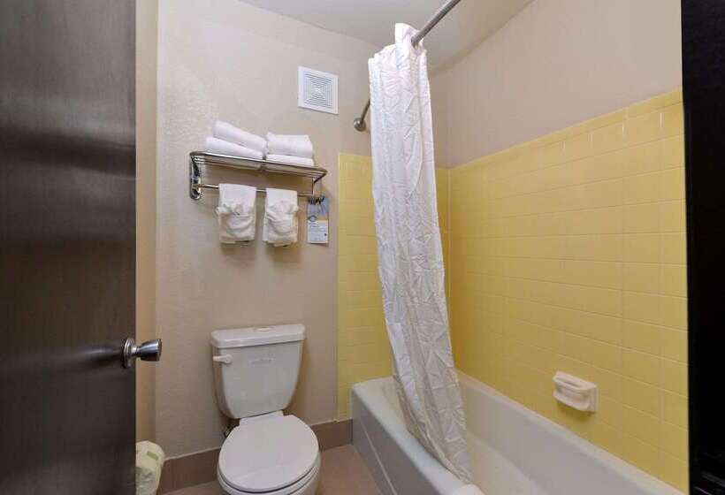 فندق Quality Inn Appleton West