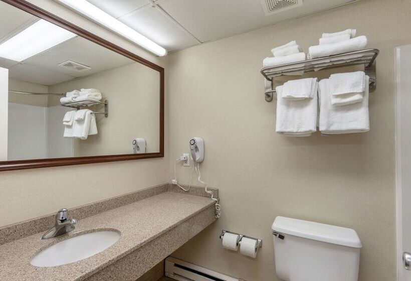 ホテル Quality Inn Ocean City Beachfront