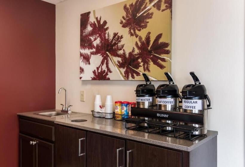 فندق Red Roof Inn Atlanta  Kennesaw State University