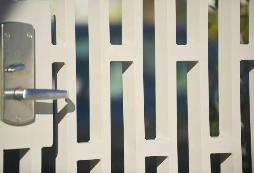 فندق Regency Inn & Suites Sarasota