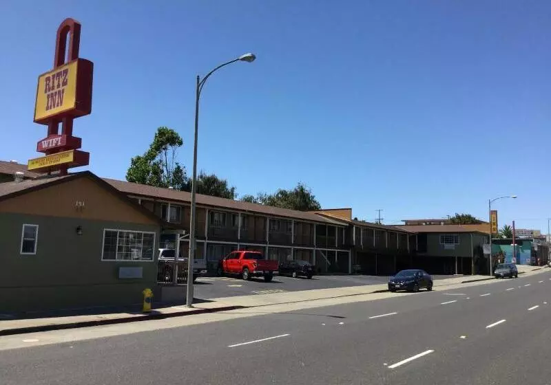 Отель Ritz Inn San Francisco Airport Sfo