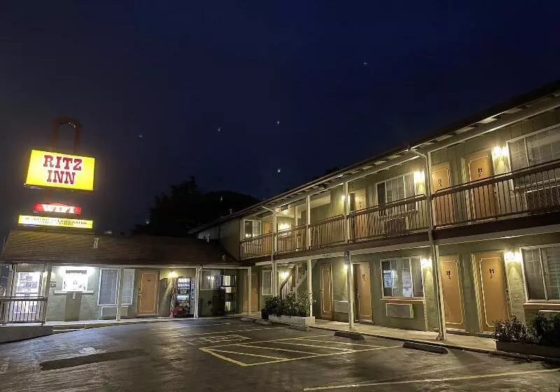 Отель Ritz Inn San Francisco Airport Sfo