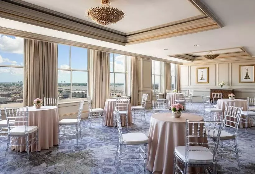 هتل The Ritzcarlton, New Orleans